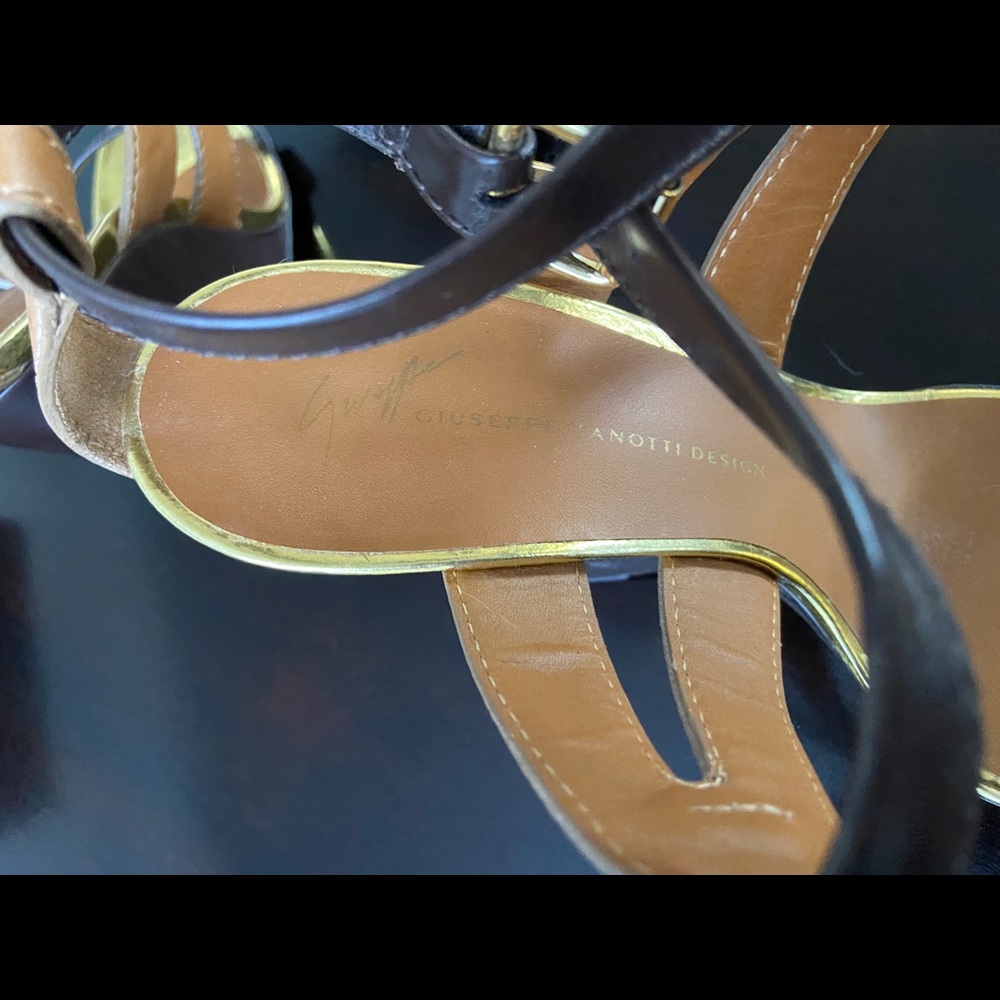 Giuseppe Zanotti Gold Wedge - Picture 3 of 16